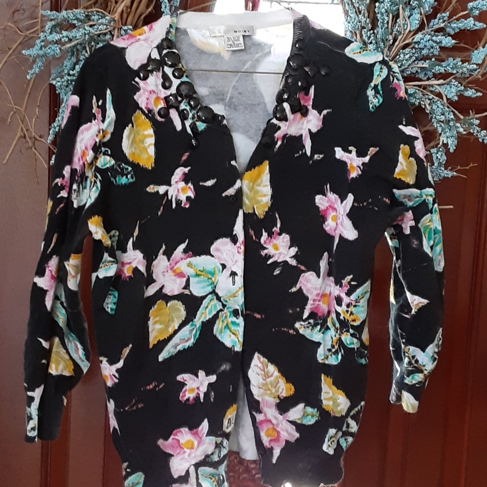 Pretty Black floral cardigan wd.ny
